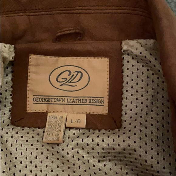 Vintage Georgetown Leather Design Leather Jacket. - Picture 3 of 6